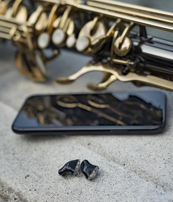 audifonos-resound-linx-quattro-black-edition-hearables